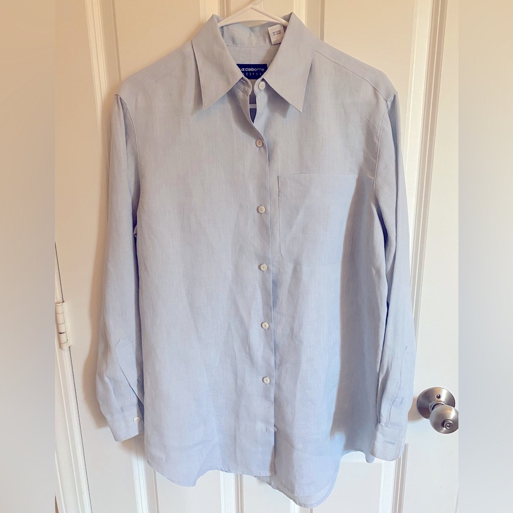 Liz Claiborne Light Blue Linen Button Up Top - Size S